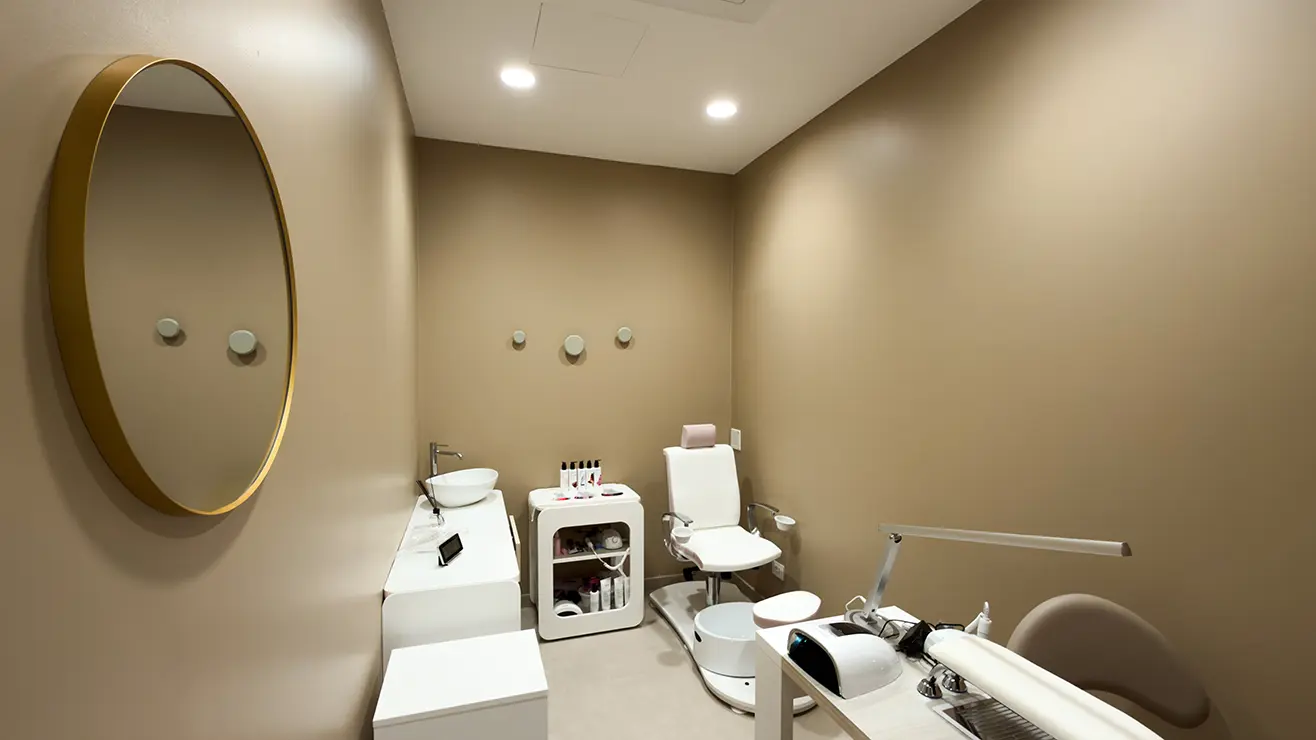 Interni centro estetico Age Beauty Lab Crema